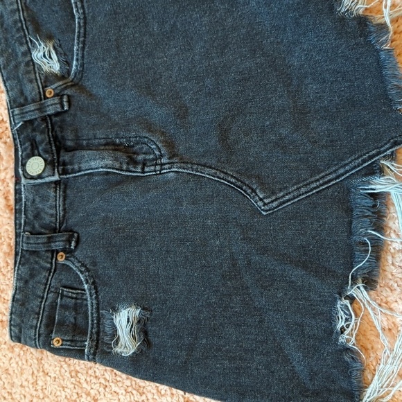 BDG Urban Outfitters Black Distressed Mini Skirt Size X-Small - Picture 2 of 7